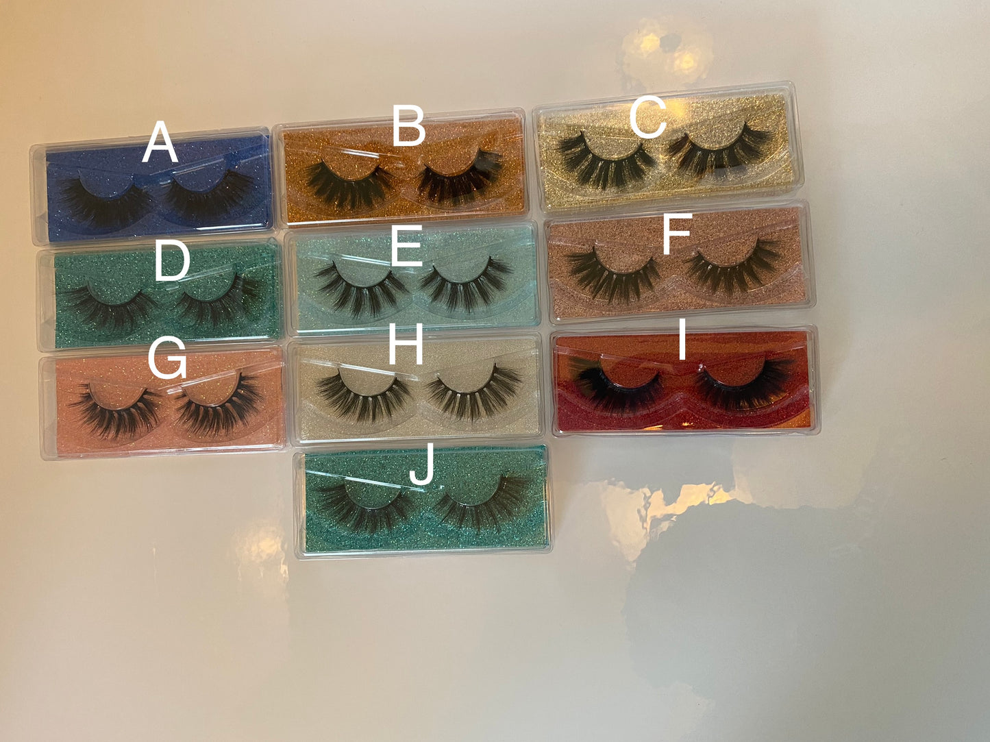 LaRosa’s Kisses by Djae Costin- Beauty Lashes