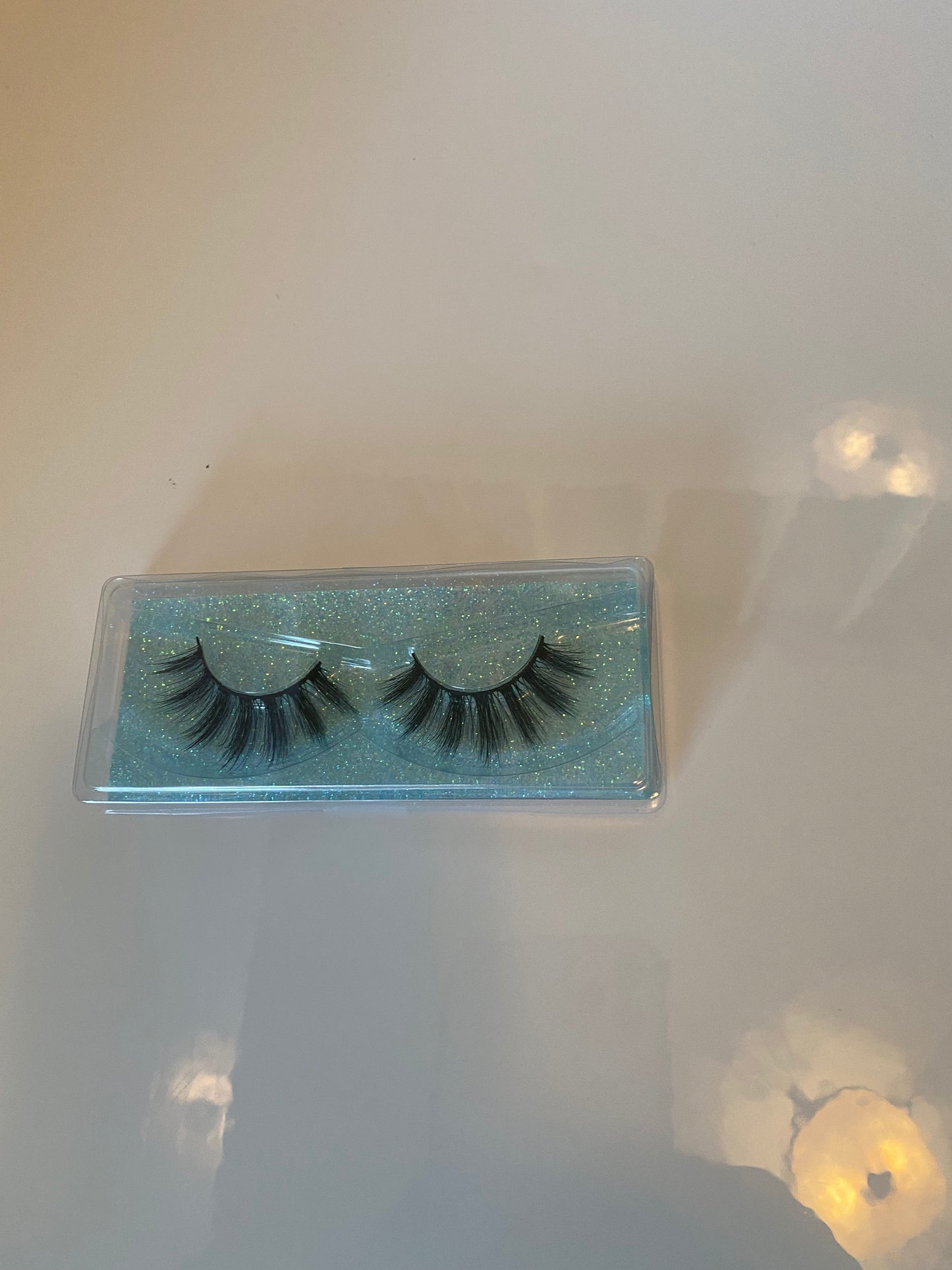 LaRosa’s Kisses by Djae Costin- Beauty Lashes
