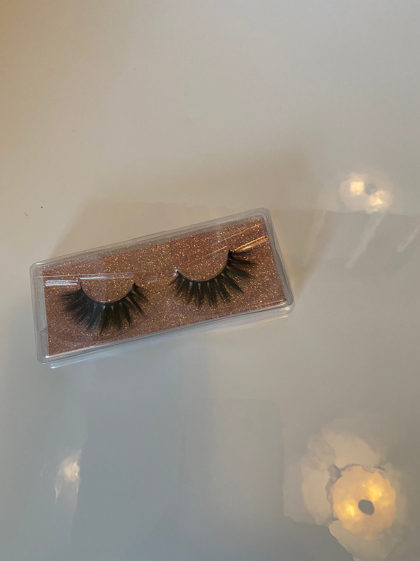 LaRosa’s Kisses by Djae Costin- Beauty Lashes