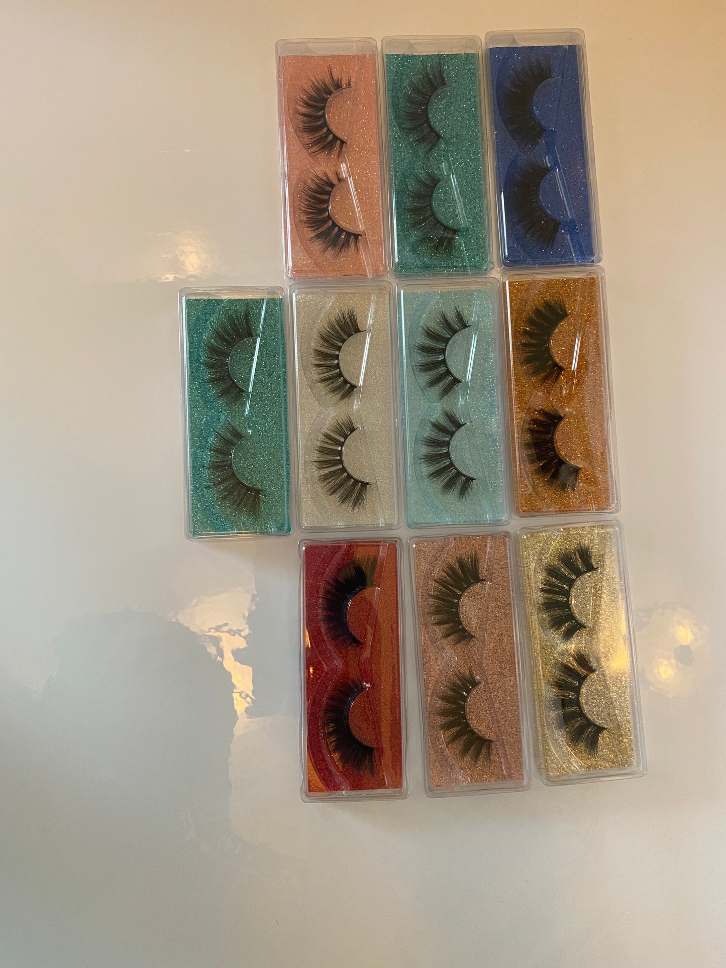 LaRosa’s Kisses by Djae Costin- Beauty Lashes