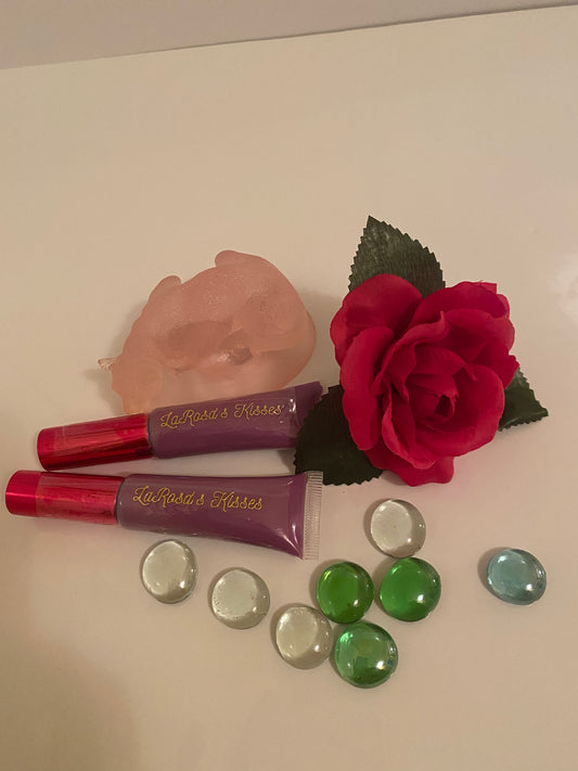 LaRosa's Kisses by Djae Costin- Cyber Grape